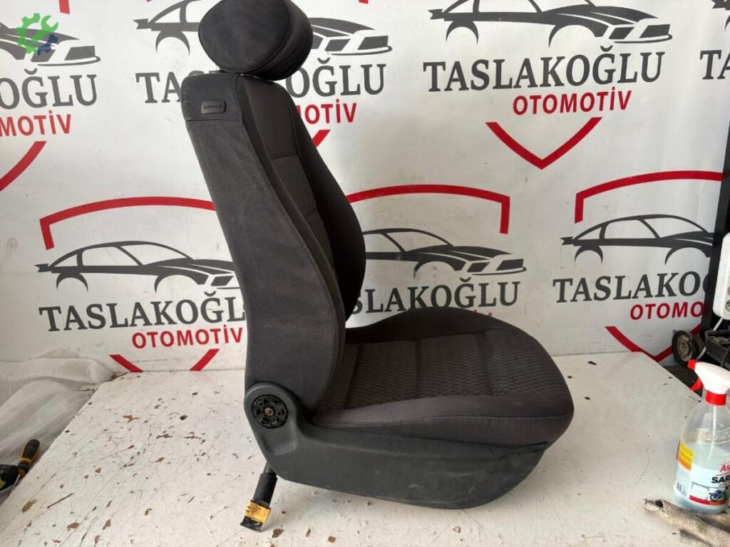 Audi A3 Yolcu Koltuğu çıkma parça