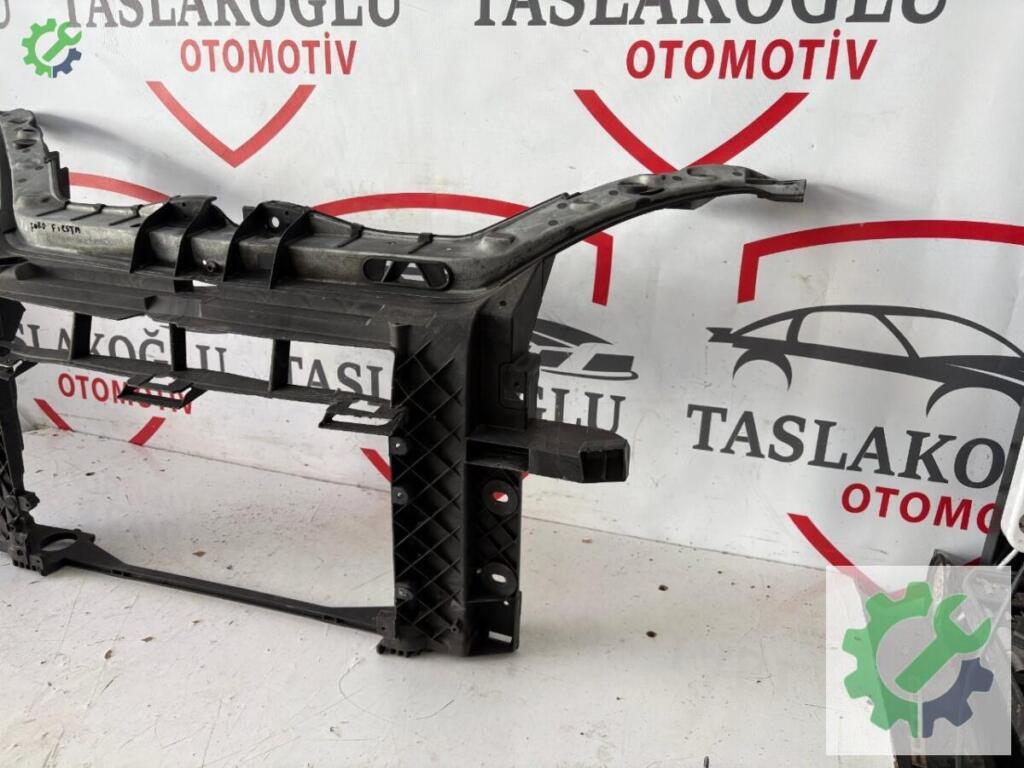 Ford Fiesta Ön Panel çıkma parça