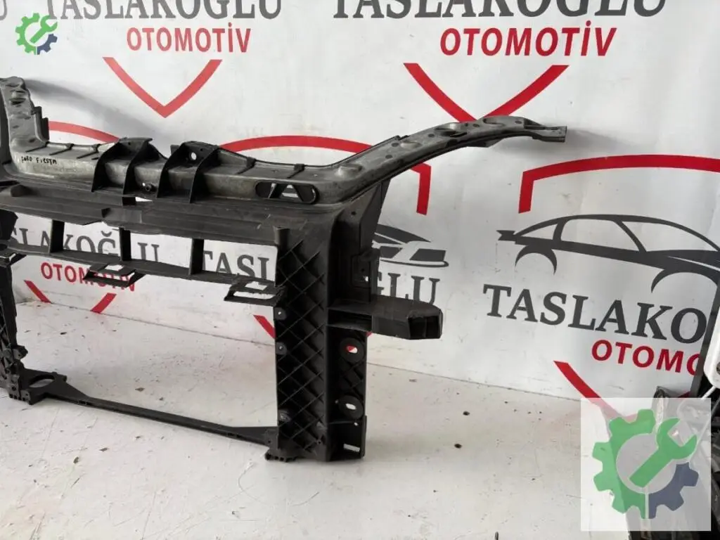 Ford Fiesta Ön Panel çıkma parça