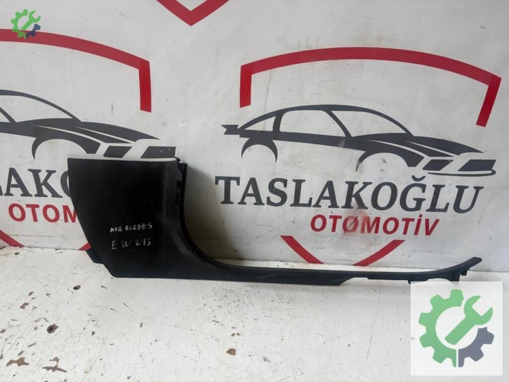 Mercedes-Benz E Serisi İç Trim A2136800135 çıkma parça