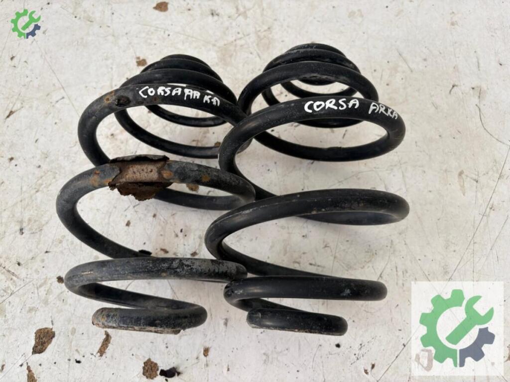 Opel Corsa Arka Helezon Yayı çıkma parça