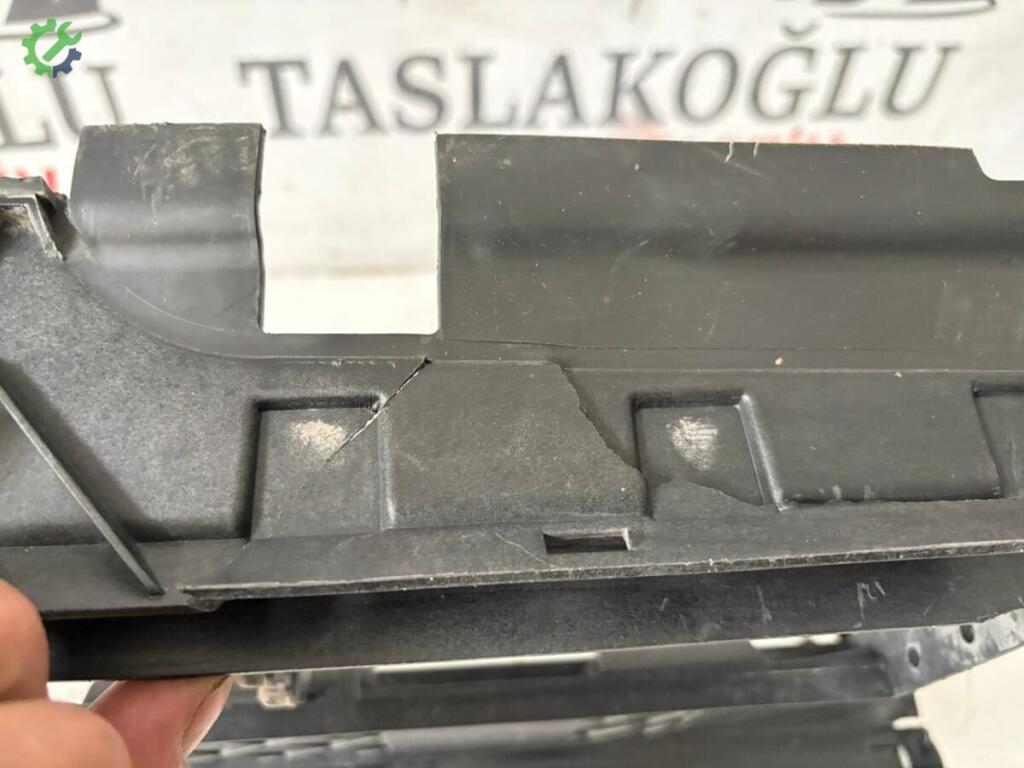 Peugeot 508 Fan Paneli çıkma parça