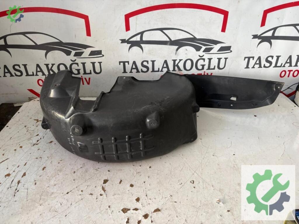 Peugeot 301 Davlumbaz çıkma parça