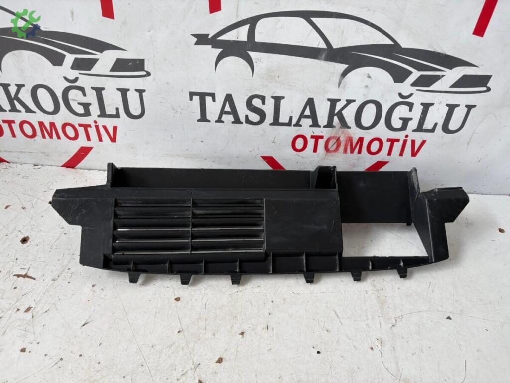 Peugeot Rifter Ön Panel 9821840980 çıkma parça
