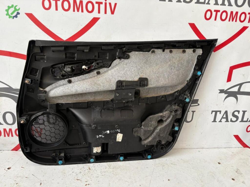 Fiat Punto Kapı Döşemesi çıkma parça