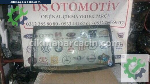 Hyundai Accent Arka Cam çıkma parça