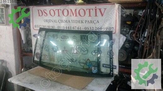 Hyundai Accent Arka Cam 2000-2002 çıkma parça