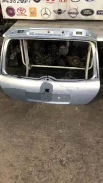 Renault Clio Bagaj Kapağı 2000-2003 çıkma parça