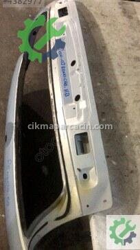 Renault Clio Bagaj Kapağı 2000-2003 çıkma parça