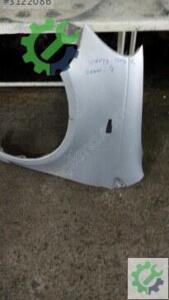 2000-2004 TOYOTA YARİS ÇAMURLUK