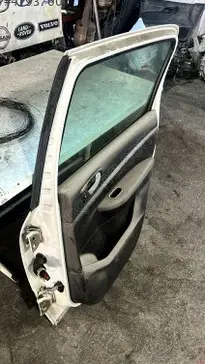 Peugeot 307 Sağ Arka Kapı 2001-2006 çıkma parça