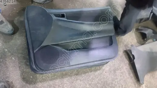 Toyota Corolla Kapı Döşemesi 2001-2006 çıkma parça