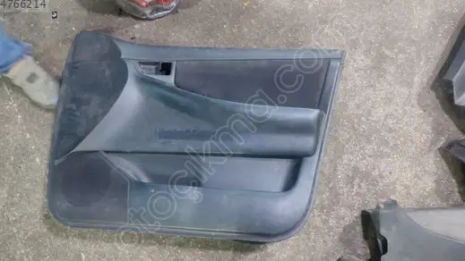 Toyota Corolla Kapı Döşemesi 2001-2006 çıkma parça
