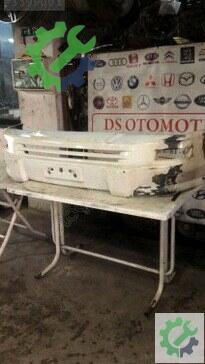 Mitsubishi L300 Ön Tampon 2001-2008 çıkma parça