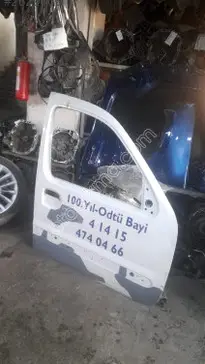 Renault Kangoo Sağ Ön Kapı KANGOO-3 çıkma parça