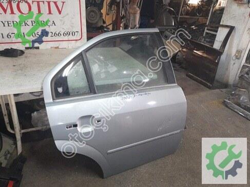 Ford Mondeo Sağ Arka Kapı 2002-2006 çıkma parça