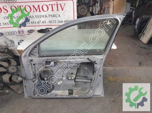 Ford Mondeo Sağ Ön Kapı 2002-2006 çıkma parça