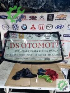2002-2006 MİTSUBİSHİ LANCER ARKA CAM -DS OTOMOTİV-