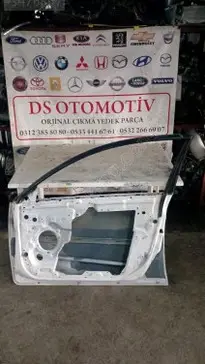 Nissan Primera Sağ Ön Kapı 2002-2006 çıkma parça