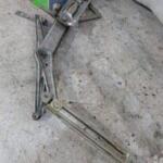 2002-2006 OPEL COMBO SAĞ CAM KRİKOSU