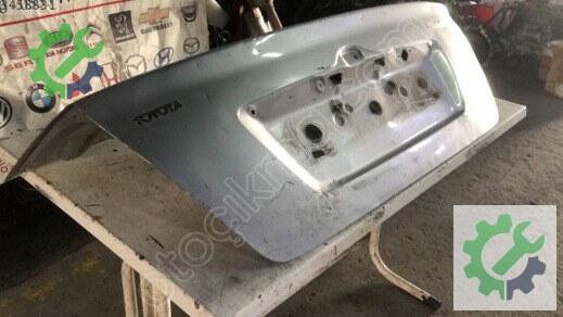 Toyota Corolla Bagaj Kapağı 2002-2006 çıkma parça