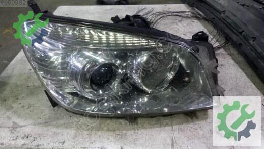 Toyota RAV4 Sağ Ön Far 2002-2006 çıkma parça
