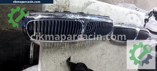 Jaguar X-Type Ön Panjur çıkma parça