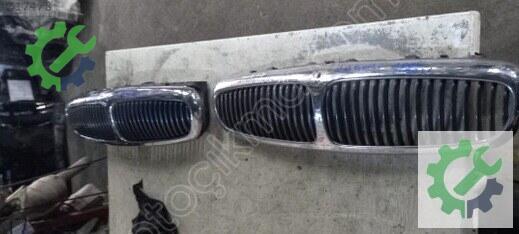 Jaguar X-Type Ön Panjur 2002-2007 çıkma parça