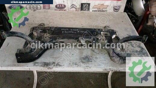 Ford Fiesta Travers çıkma parça