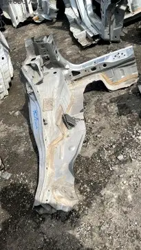 Ford Fiesta Sağ Arka Çamurluk 2002-2008 çıkma parça