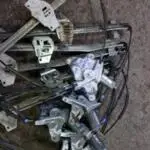 2002-2008 FORD TRANSİT CONNECT SOL ÖN CAM KRİKOSU ELEKTRİKLİ