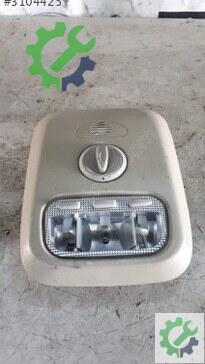 Peugeot 2008 Tavan Lambası 2002-2008 çıkma parça