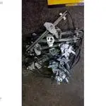 2002-2008 FORD TRANSİT CONNECT SOL ÖN CAM KRİKOSU ELEKTRİKLİ