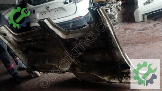 Ford Transit Connect Sol Arka Çamurluk 2002-2010 çıkma parça