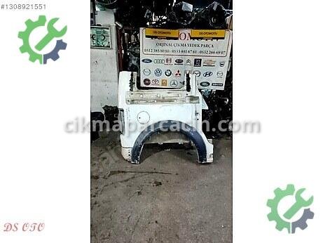 Ford Transit Sağ Arka Çamurluk çıkma parça