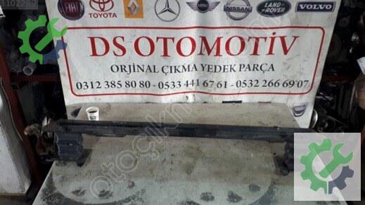 Peugeot 2008 Tampon Demiri çıkma parça