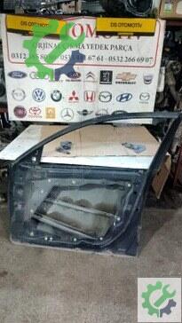 Mazda 3 Sağ Ön Kapı 2003-2005 çıkma parça