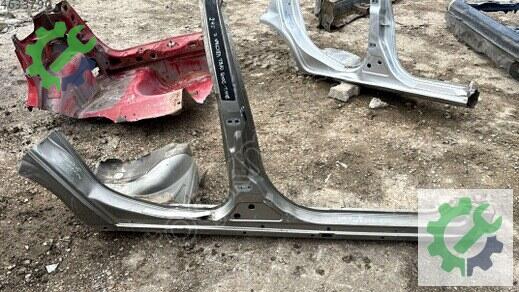 Opel Vectra Sağ Marşpiyel Sacı çıkma parça