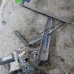 2003-2006 TOYOTA AVENSİS SOL ÖN CAM KRİKOSU