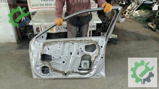Honda Accord Sağ Ön Kapı 2003-2007 çıkma parça