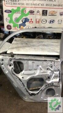 Toyota Corolla Sol Arka Kapı 2003-2007 çıkma parça