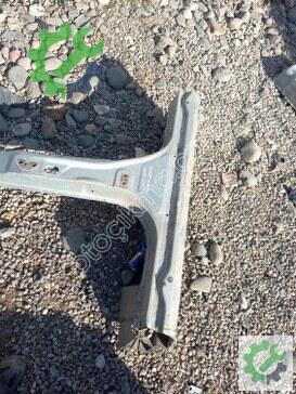 Toyota Avensis Sis Çerçevesi 2003-2008 çıkma parça