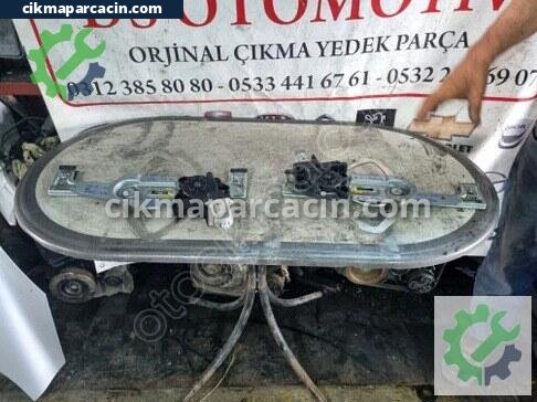 Volvo XC70 Cam Krikosu çıkma parça