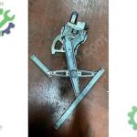 2003-2008 TOYOTA AURİS SOL ÖN KAPI CAM KRİKOSU