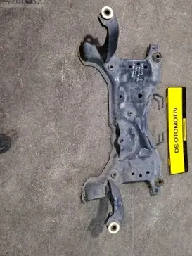 Mazda 3 Travers 2003-2009 çıkma parça