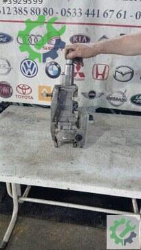 Renault Megane Direksiyon Kolon Kilidi 2003-2010 çıkma parça