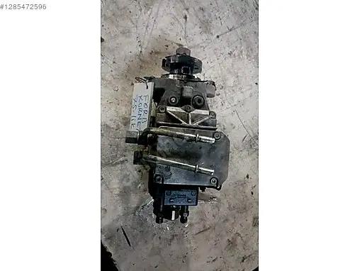 Ford Transit Yakıt Pompası çıkma parça