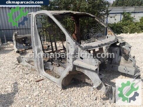 Renault Trafic Oto Teybi çıkma parça
