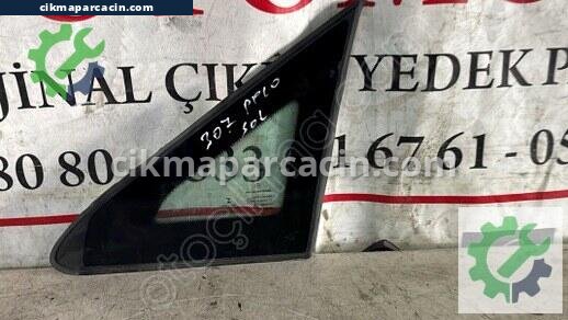 Peugeot 307 Kelebek Camı çıkma parça