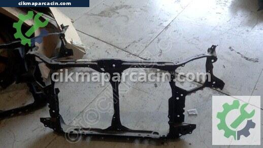Honda Civic Ön Panel çıkma parça